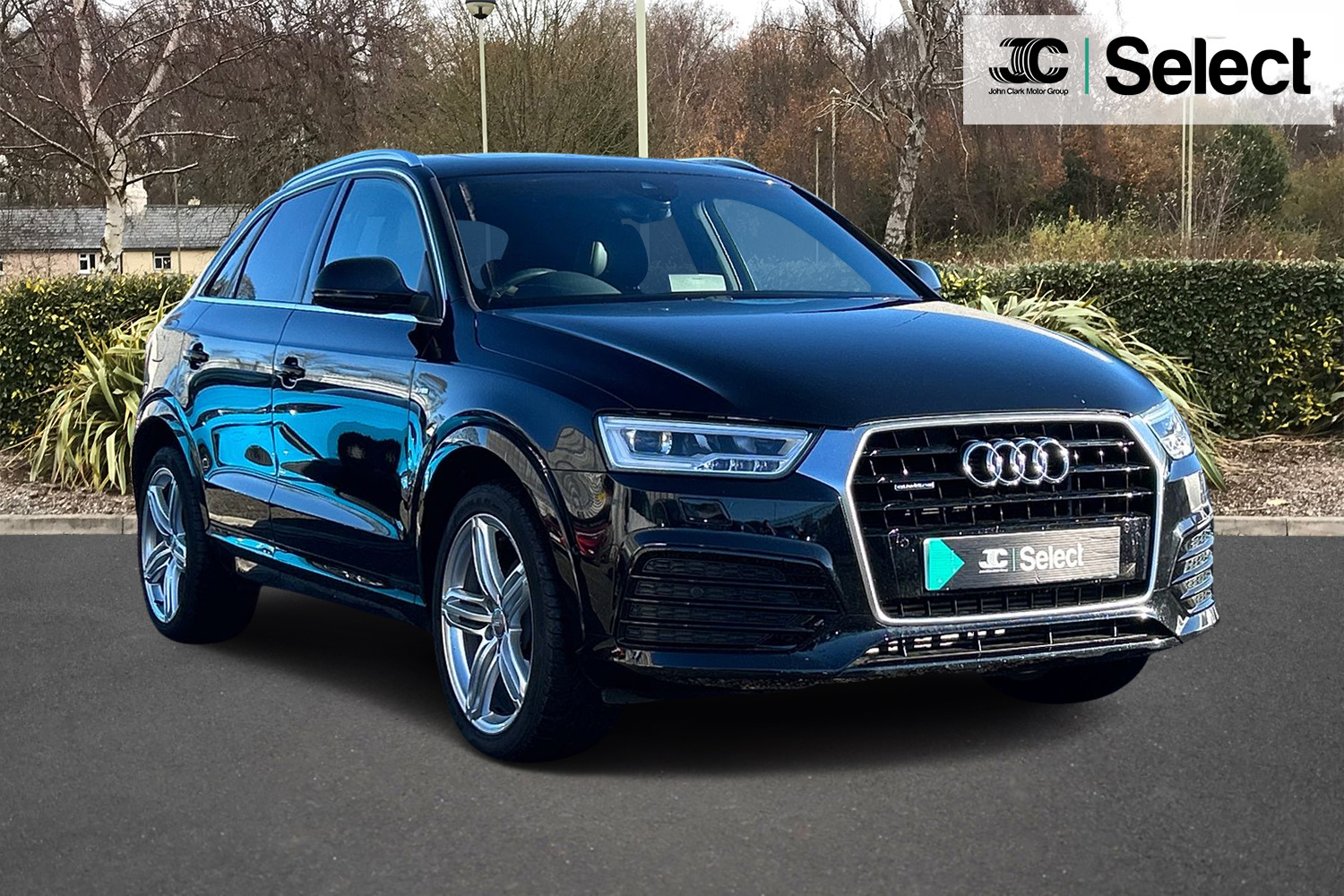 Main listing image - Audi Q3