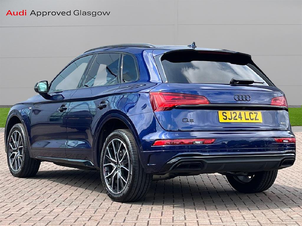 Main listing image - Audi Q5