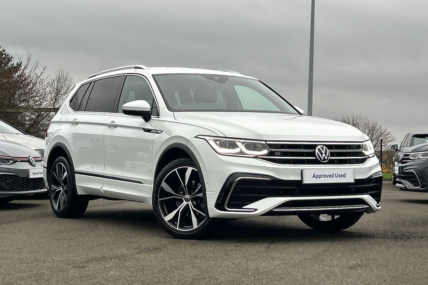 Main listing image - Volkswagen Tiguan Allspace