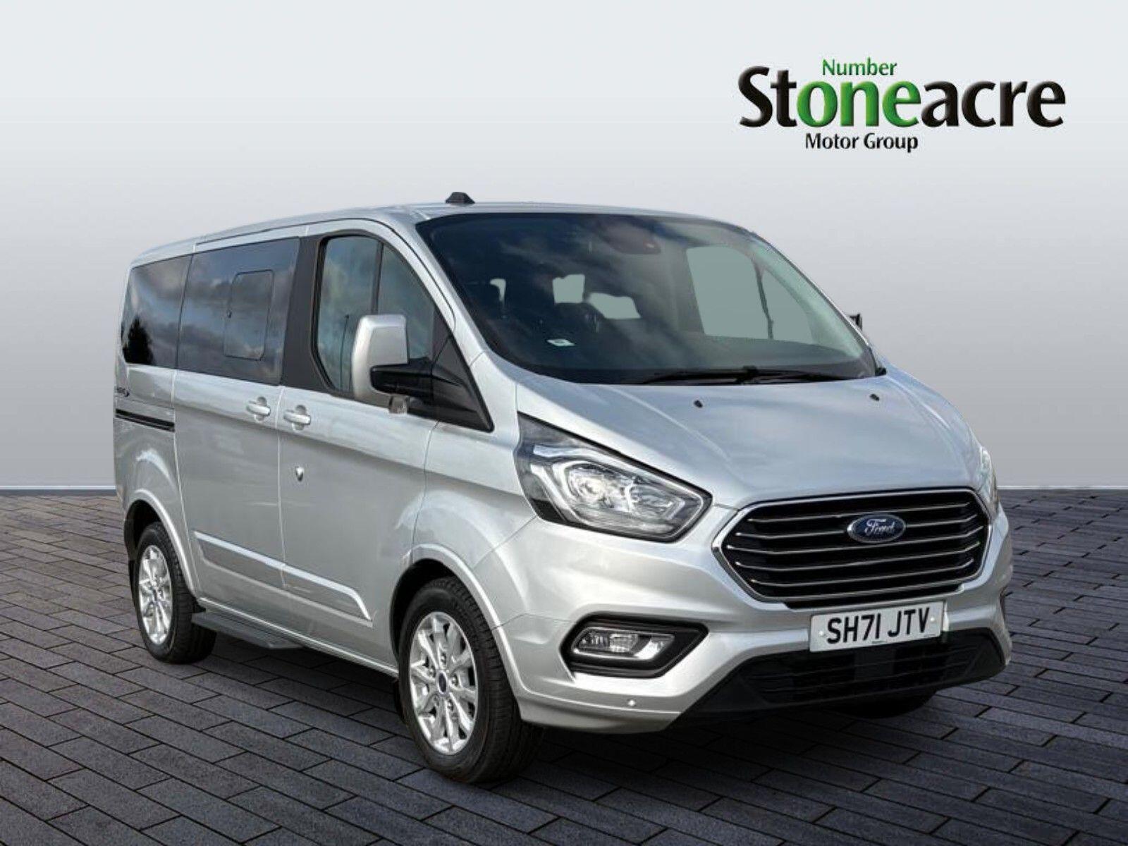 Main listing image - Ford Tourneo Custom