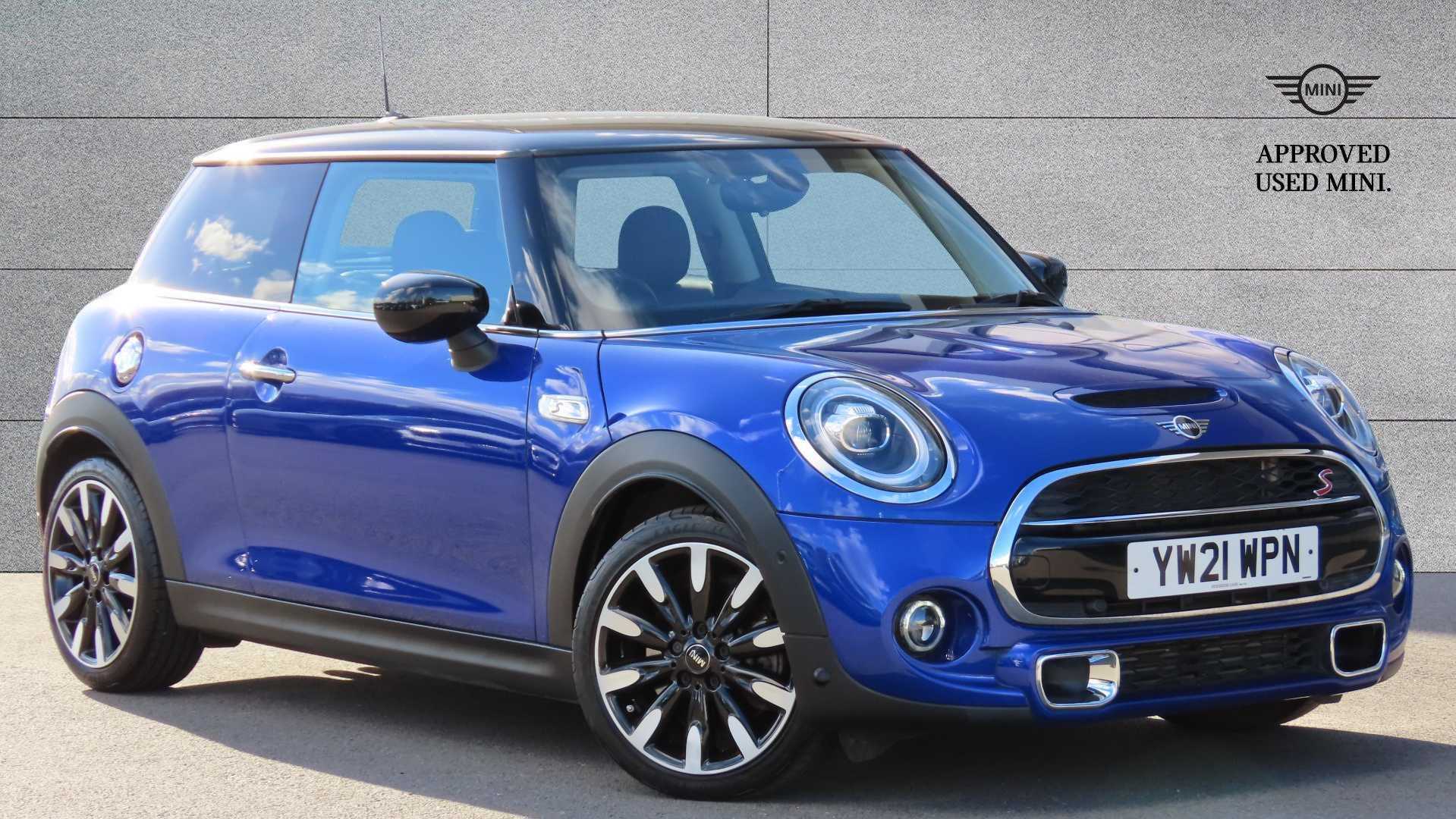 Main listing image - MINI Hatchback