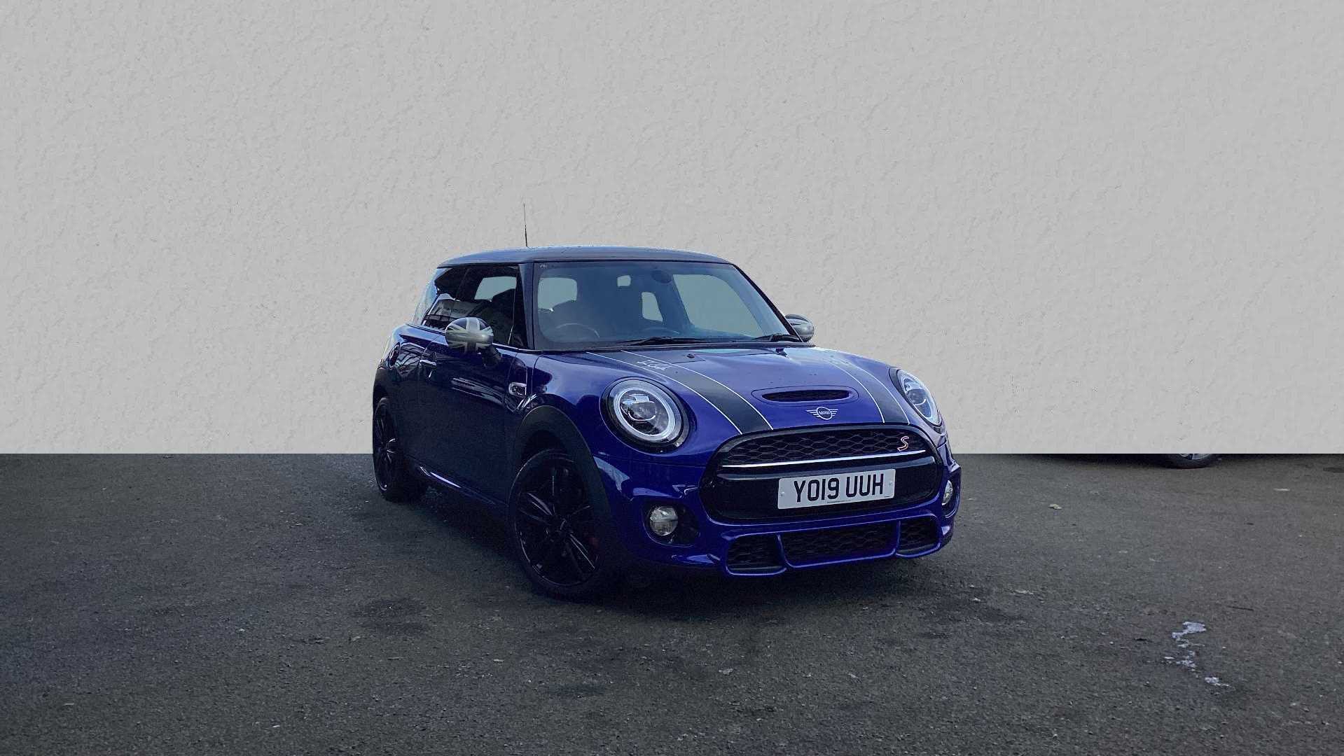 Main listing image - MINI Hatchback