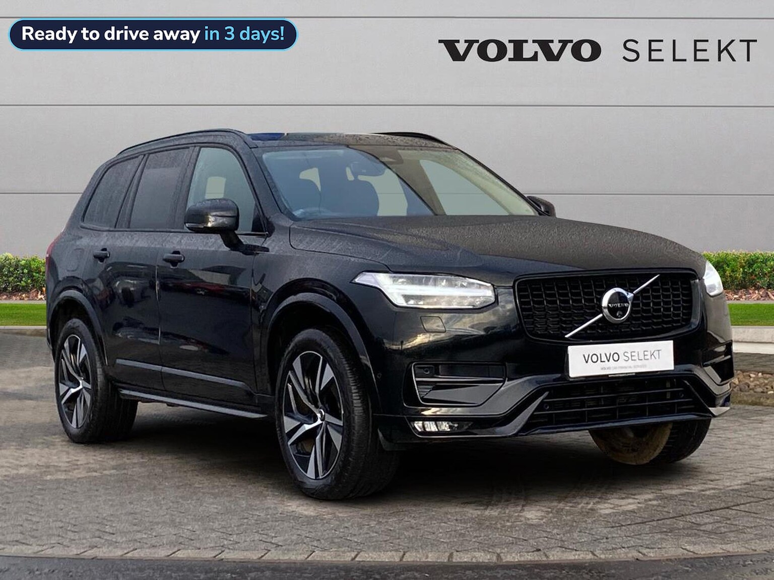 Main listing image - Volvo XC90