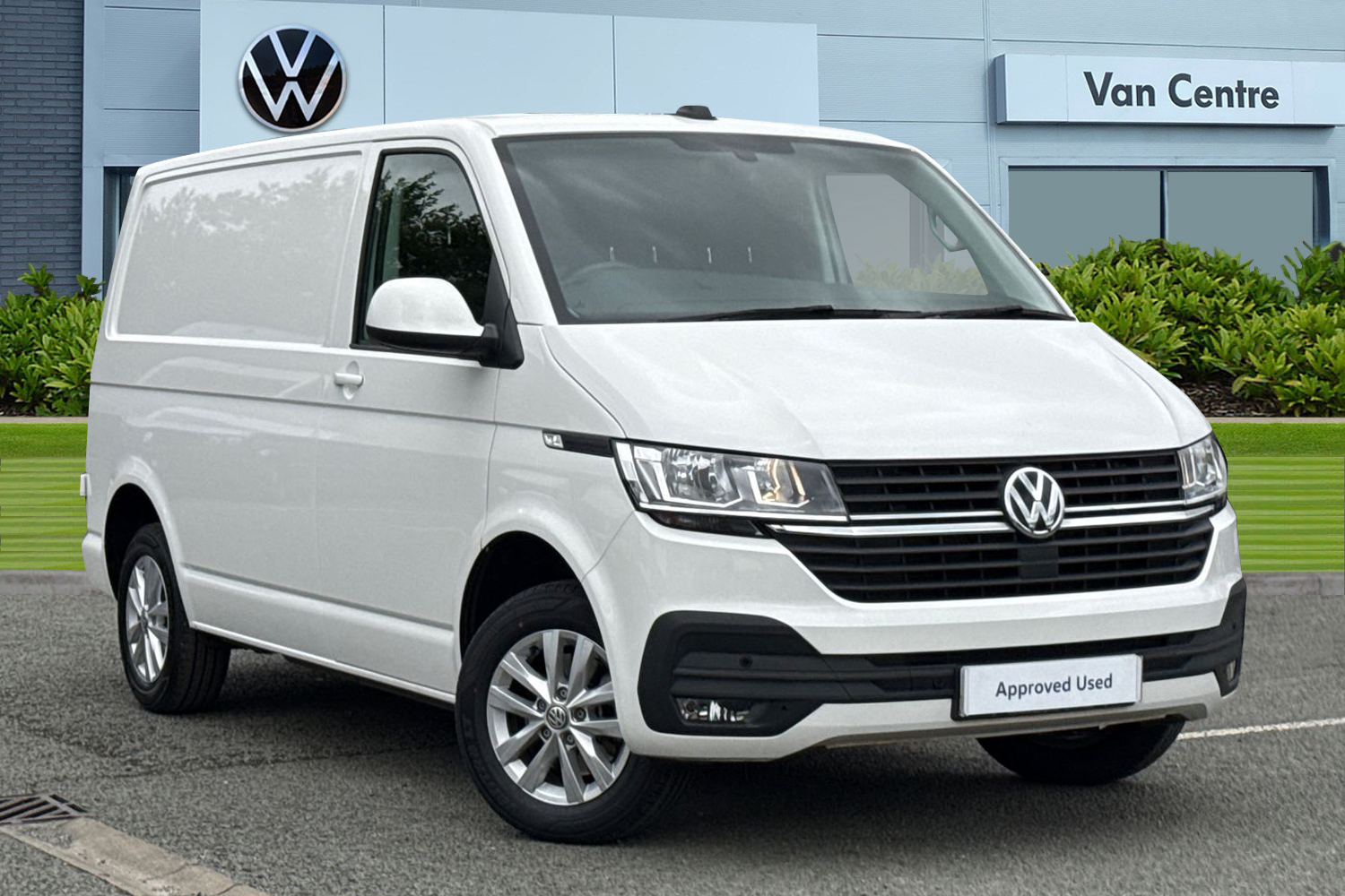 Main listing image - Volkswagen Transporter