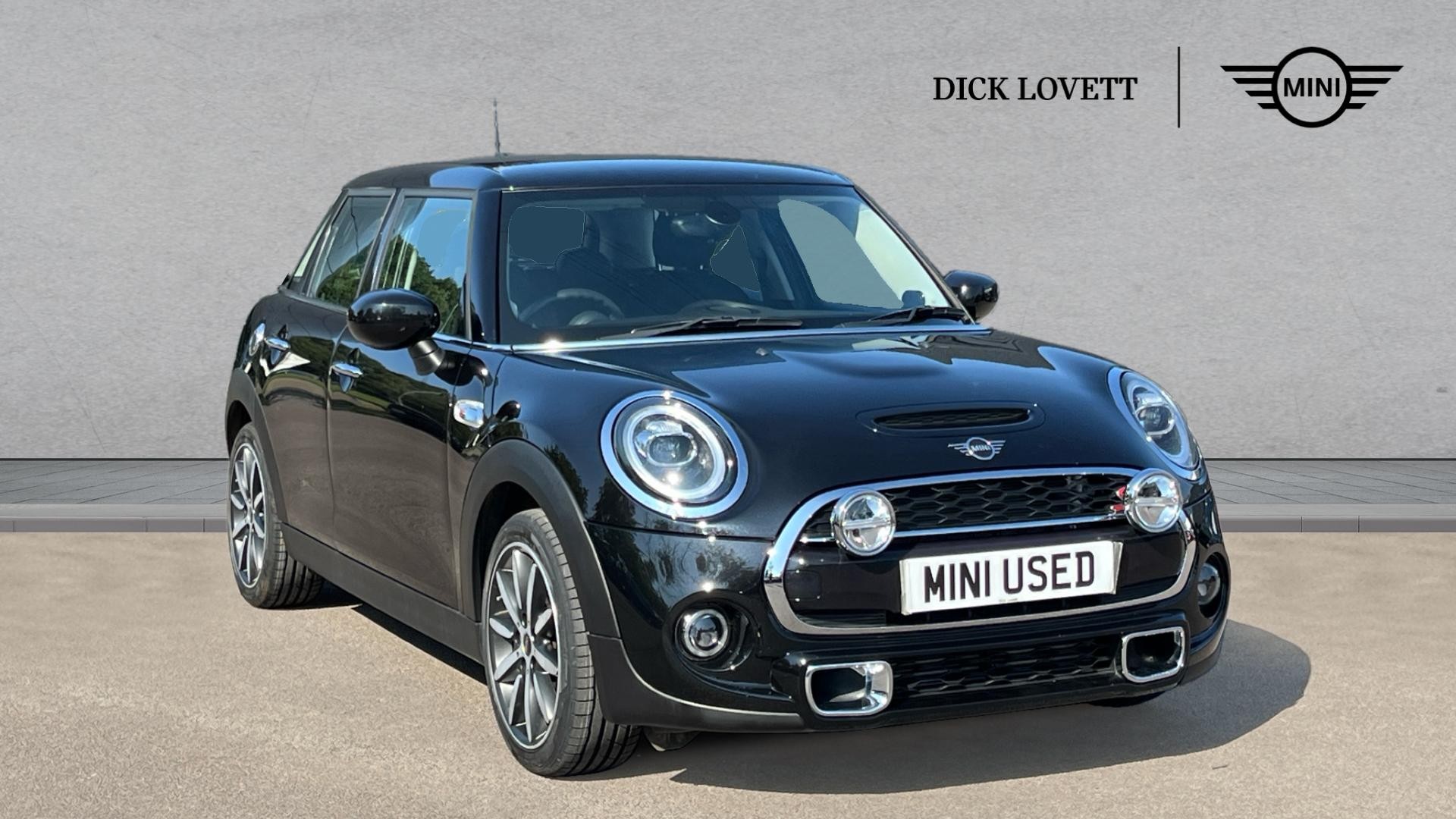 Main listing image - MINI Hatchback 5dr