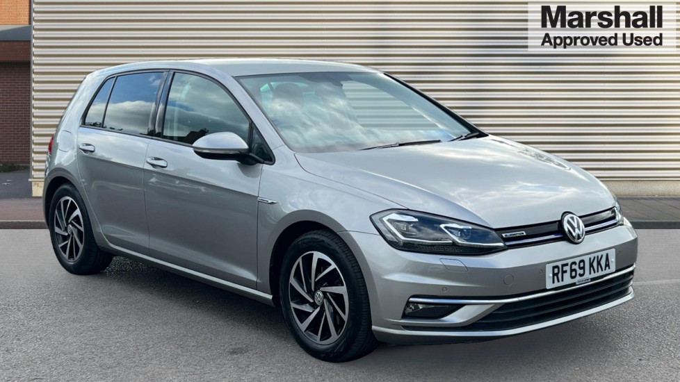 Main listing image - Volkswagen Golf