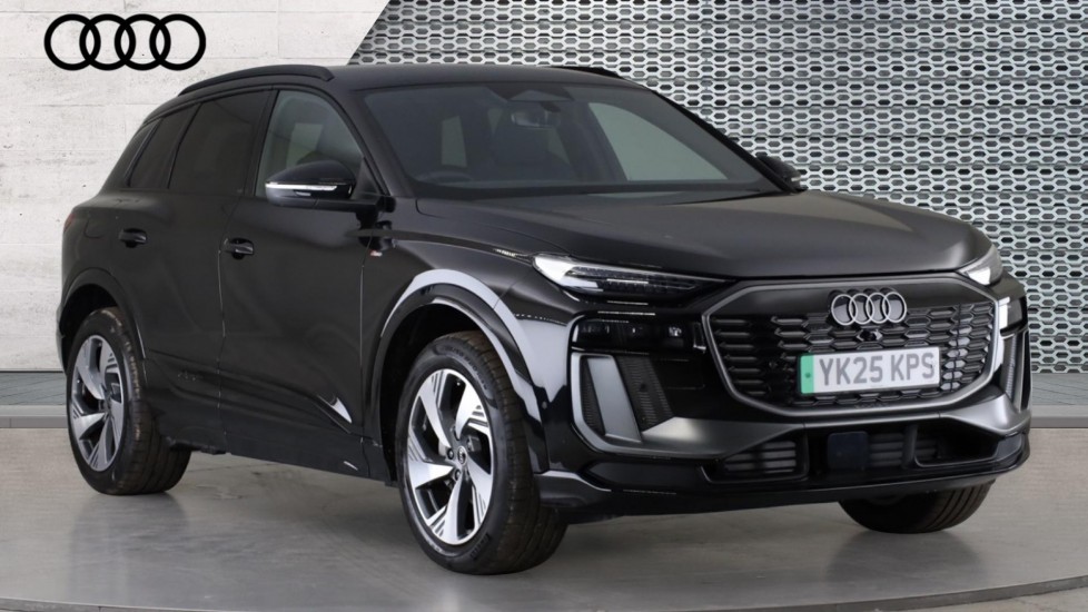 Main listing image - Audi Q6 e-tron