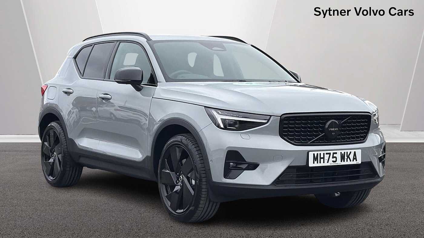 Main listing image - Volvo XC40