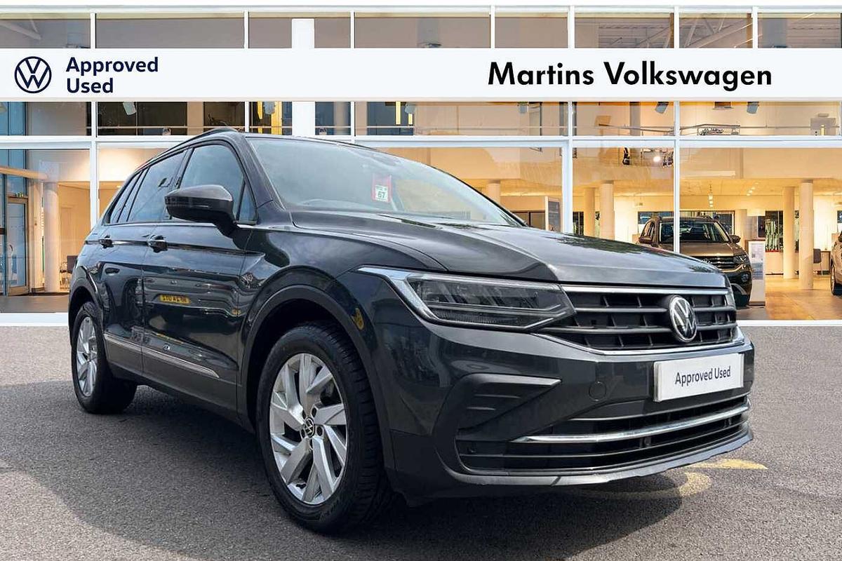 Main listing image - Volkswagen Tiguan