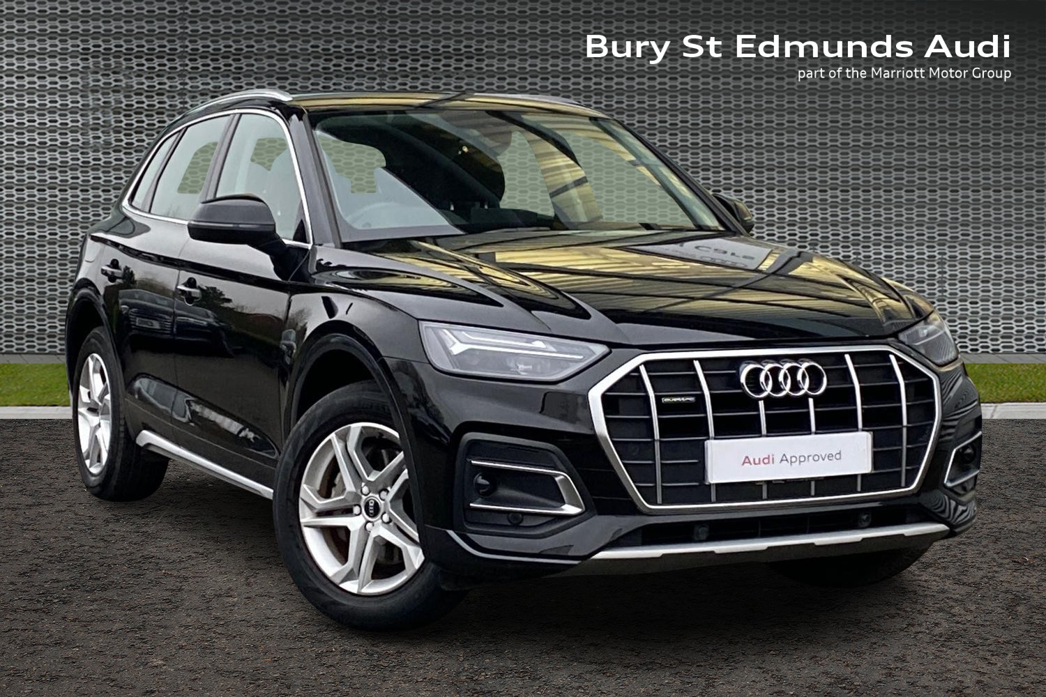 Main listing image - Audi Q5