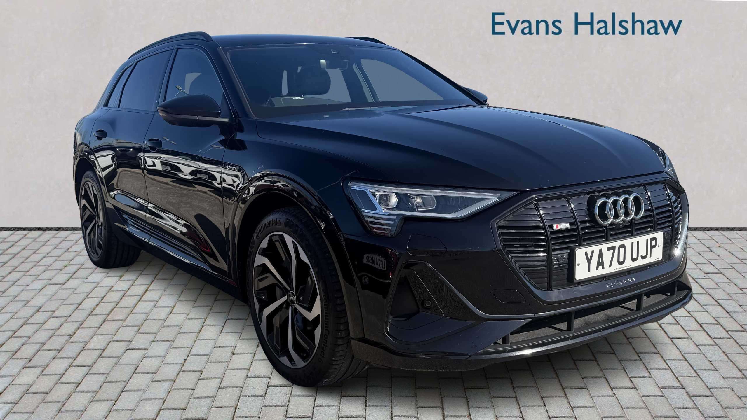 Main listing image - Audi e-tron