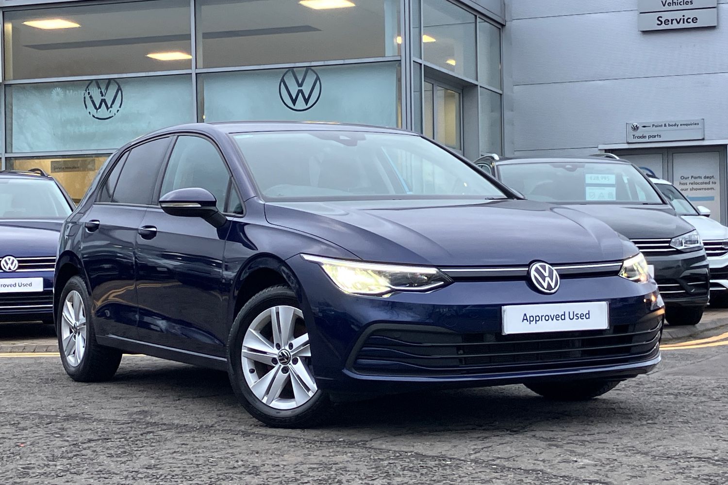 Main listing image - Volkswagen Golf