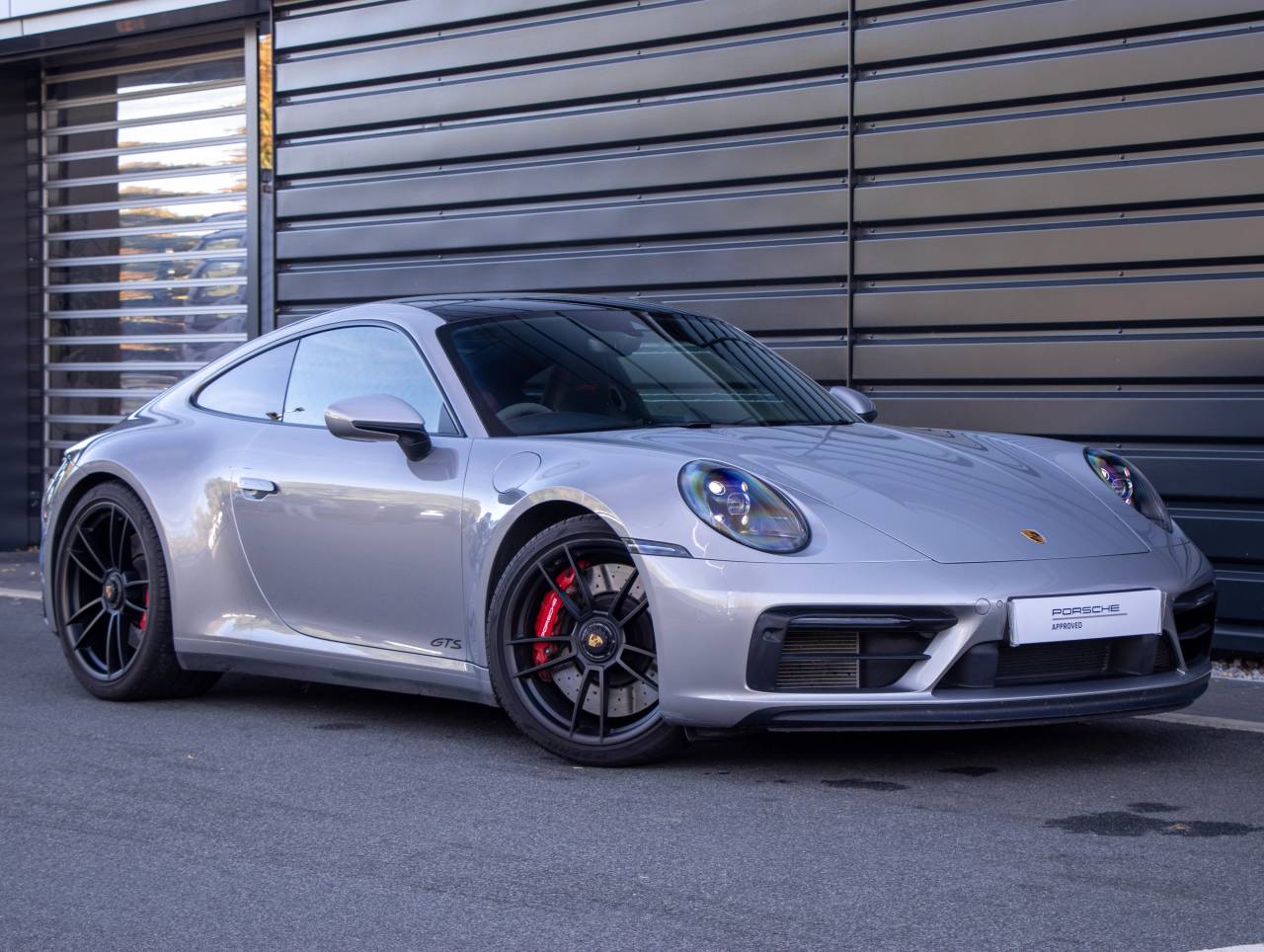 Main listing image - Porsche 911