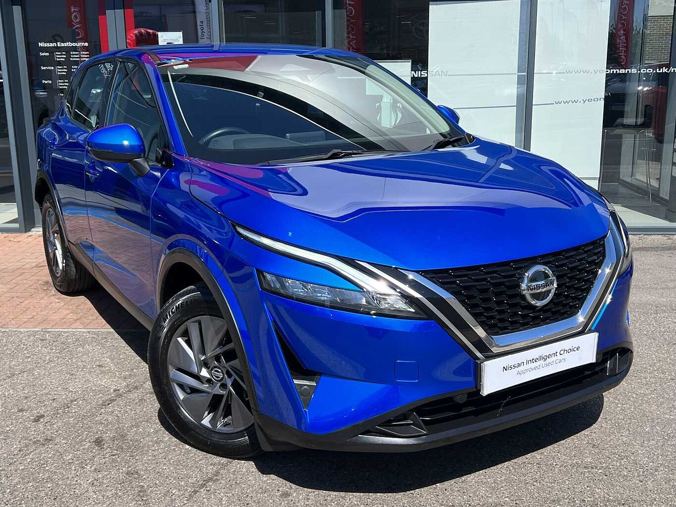 Main listing image - Nissan Qashqai