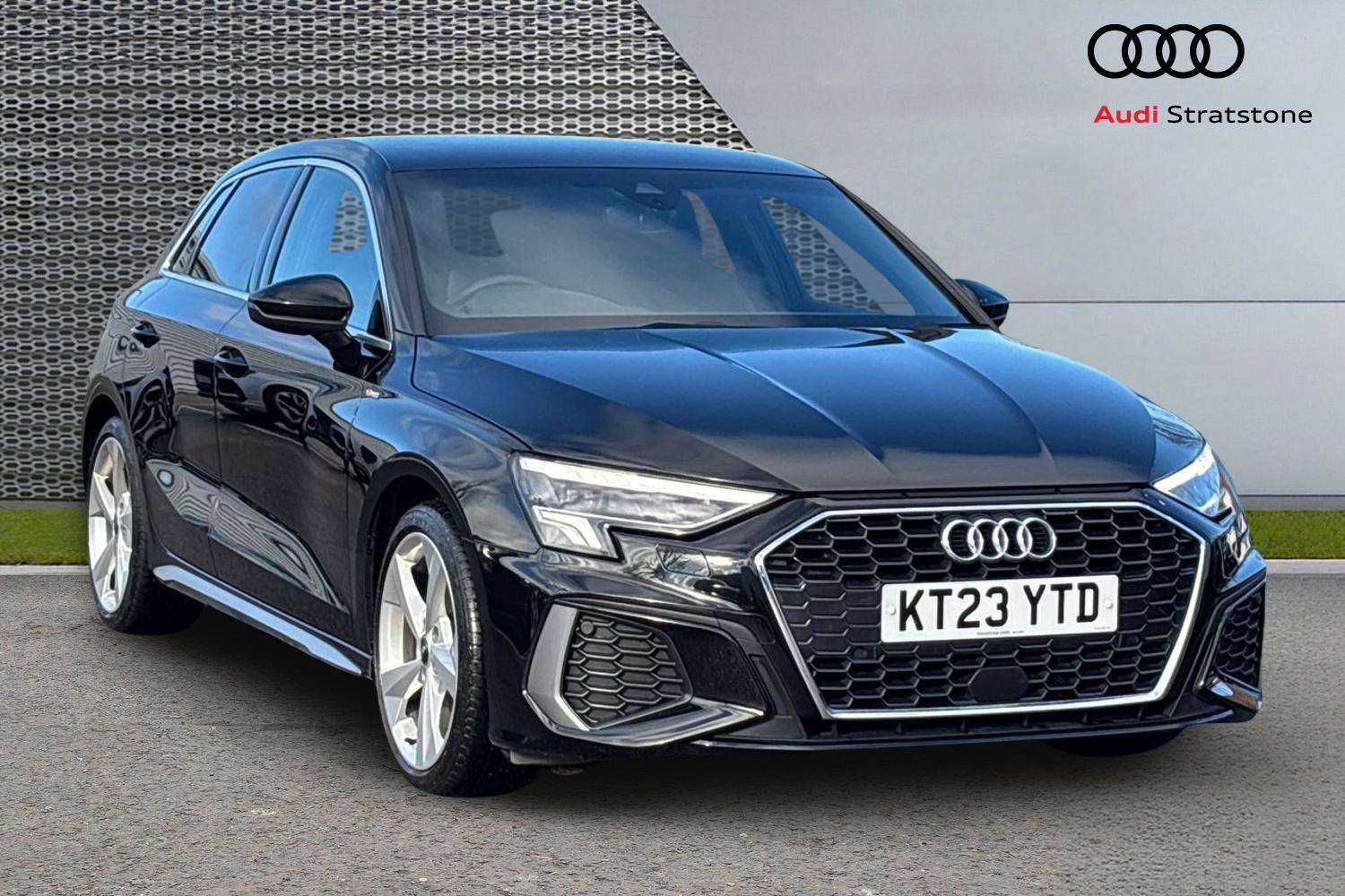 Main listing image - Audi A3