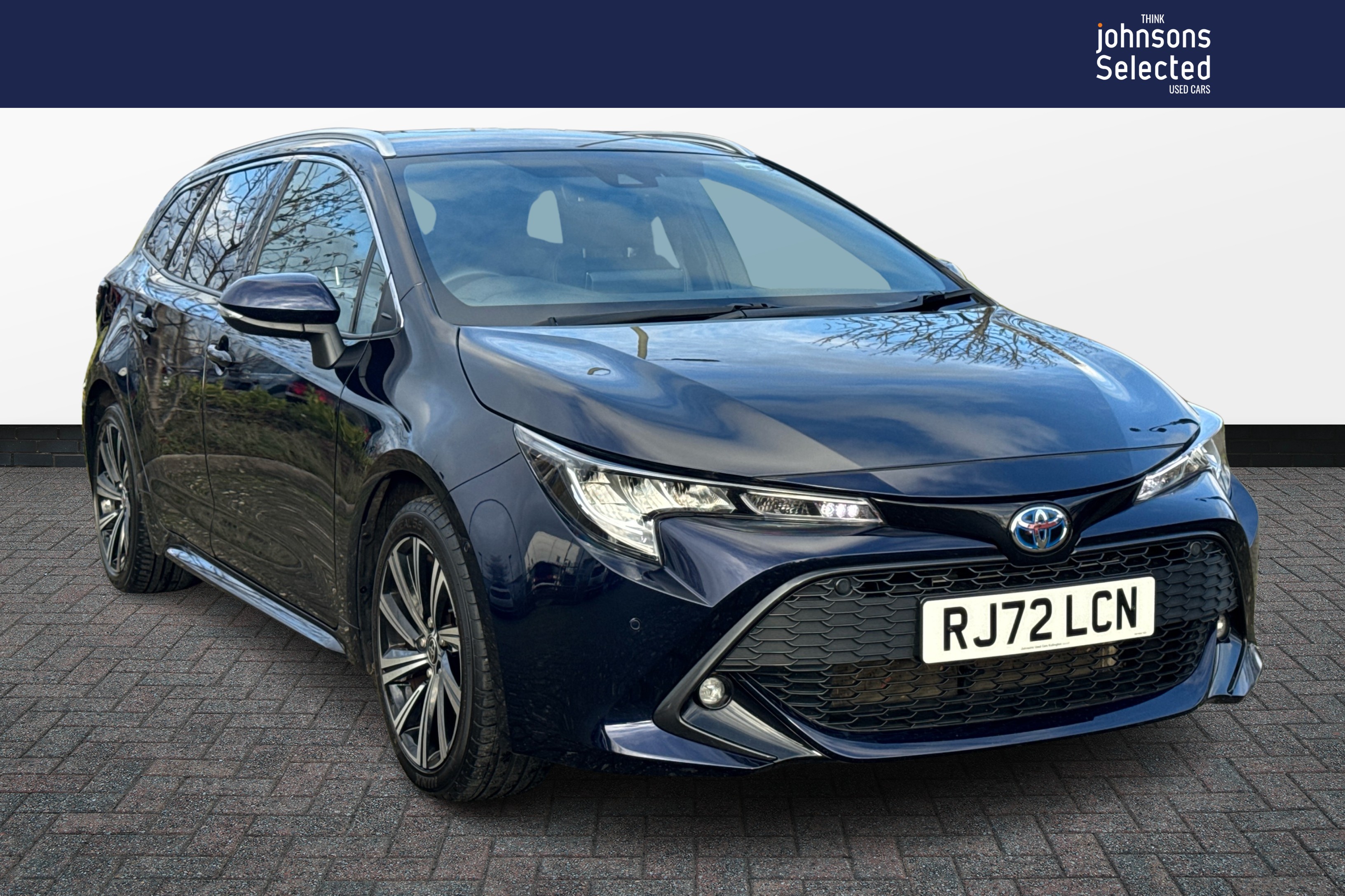 Main listing image - Toyota Corolla Touring Sport