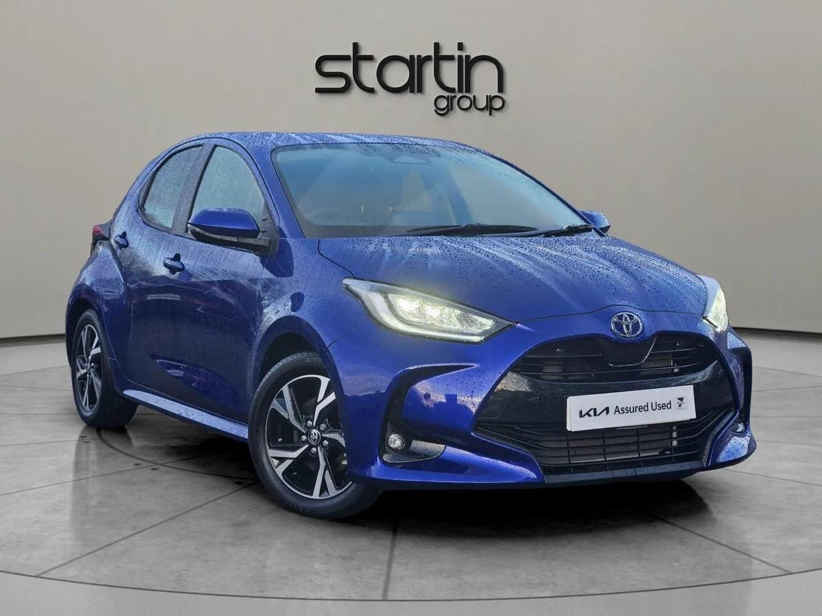 Main listing image - Toyota Yaris