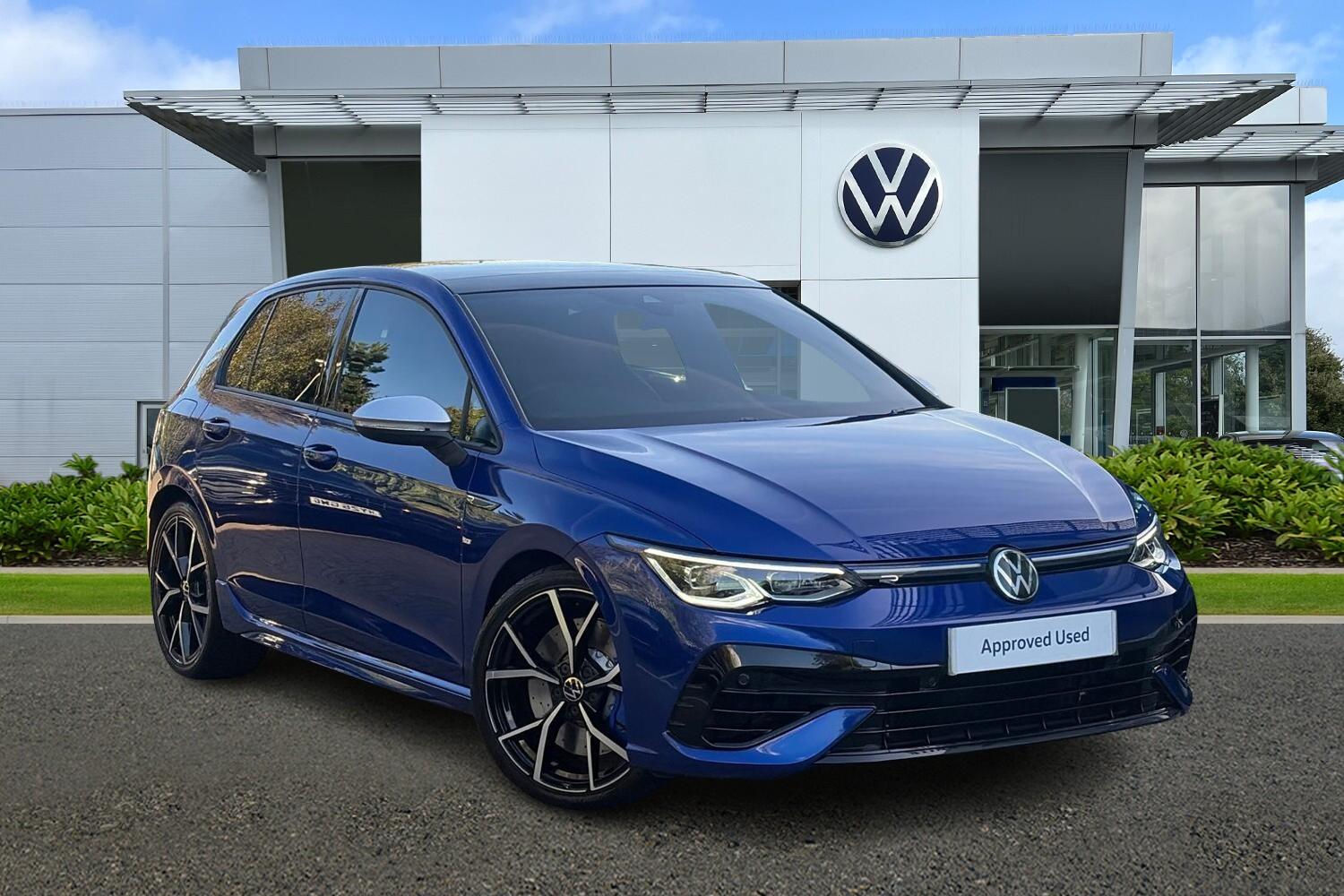 Main listing image - Volkswagen Golf