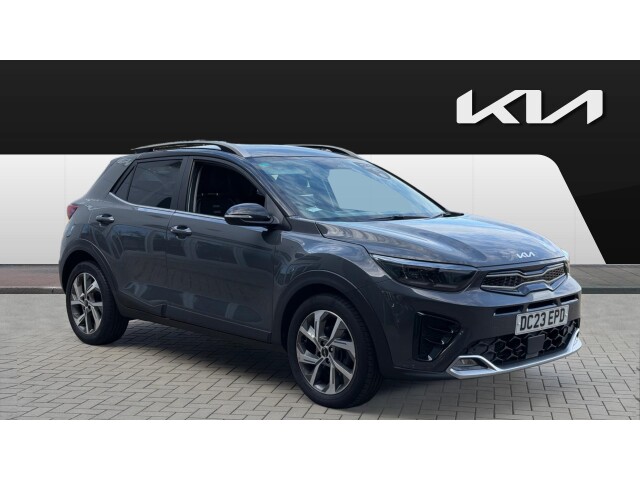 Main listing image - Kia Stonic