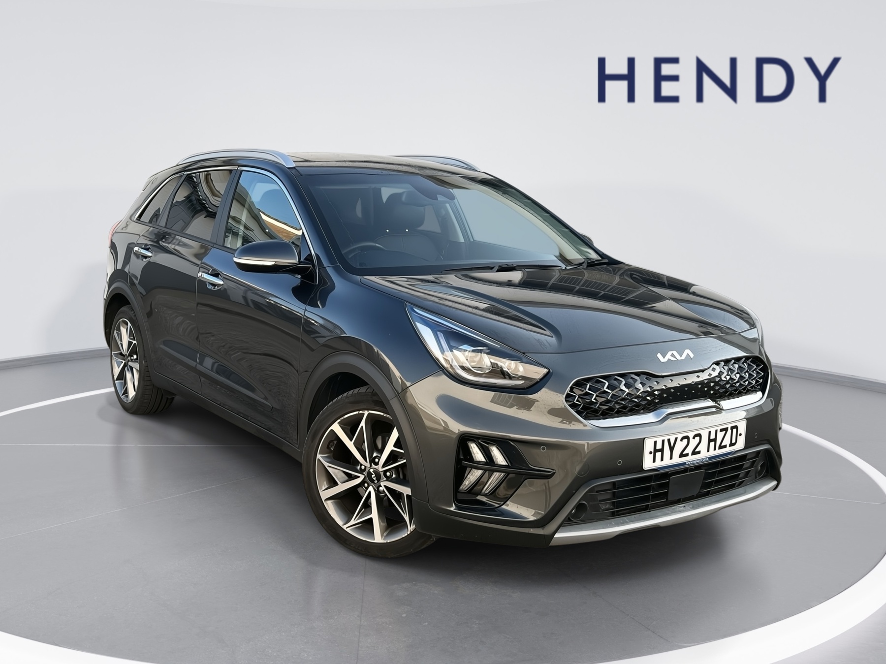 Main listing image - Kia Niro