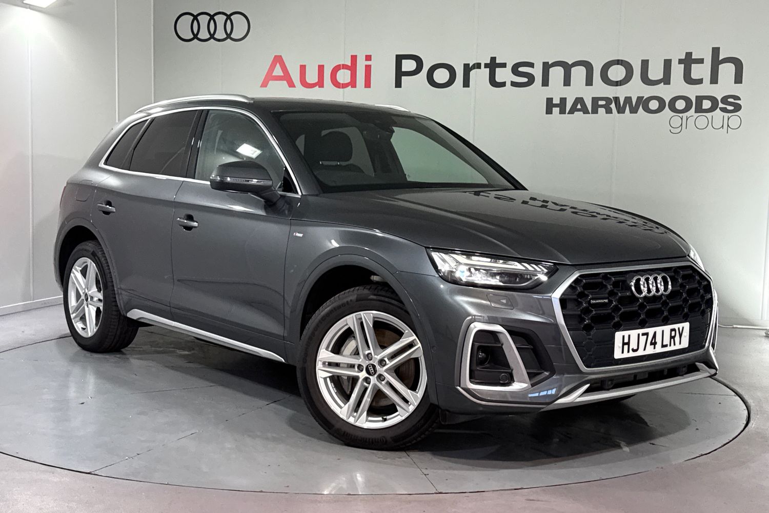 Main listing image - Audi Q5