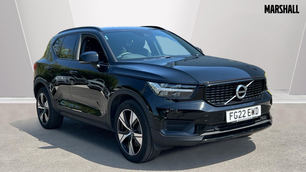 Main listing image - Volvo XC40 Recharge