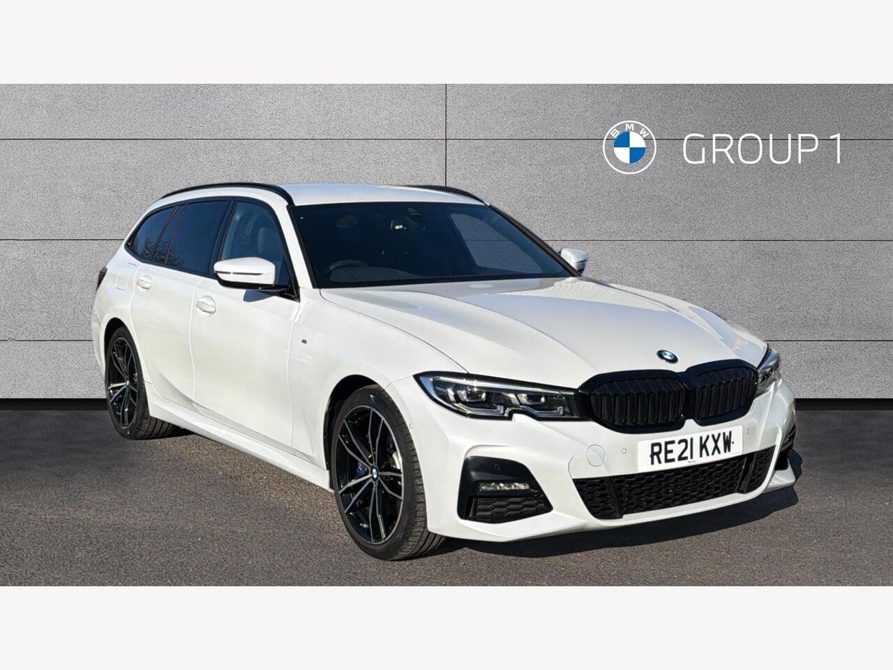 Main listing image - BMW 3 Series Touring