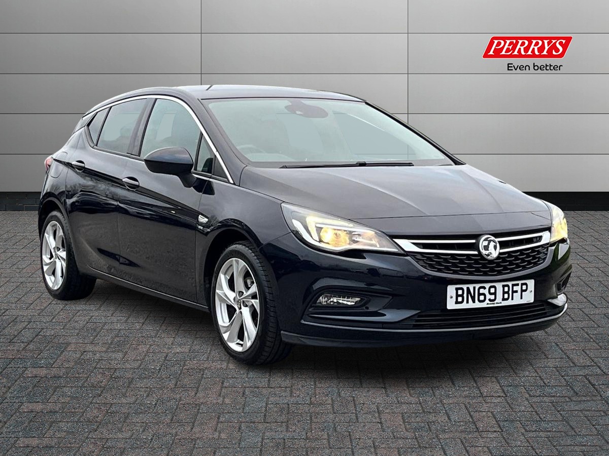 Main listing image - Vauxhall Astra