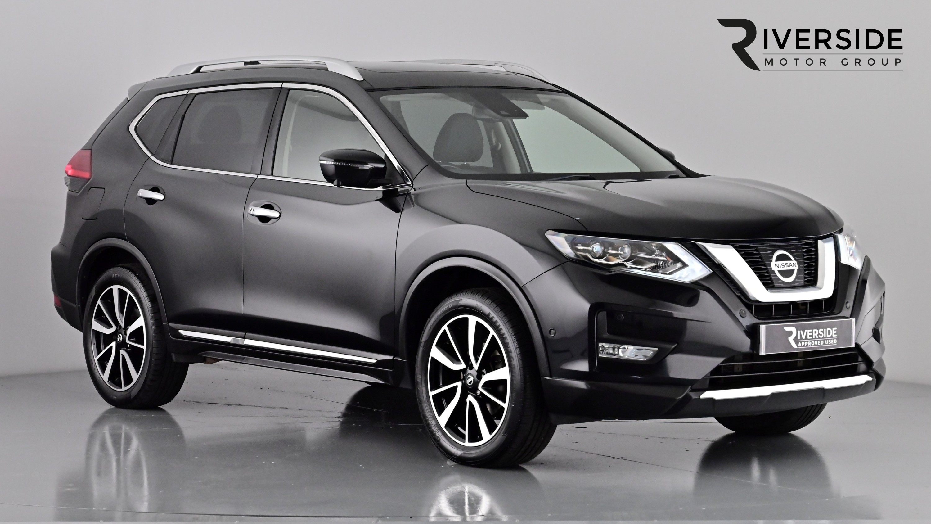Main listing image - Nissan X-Trail
