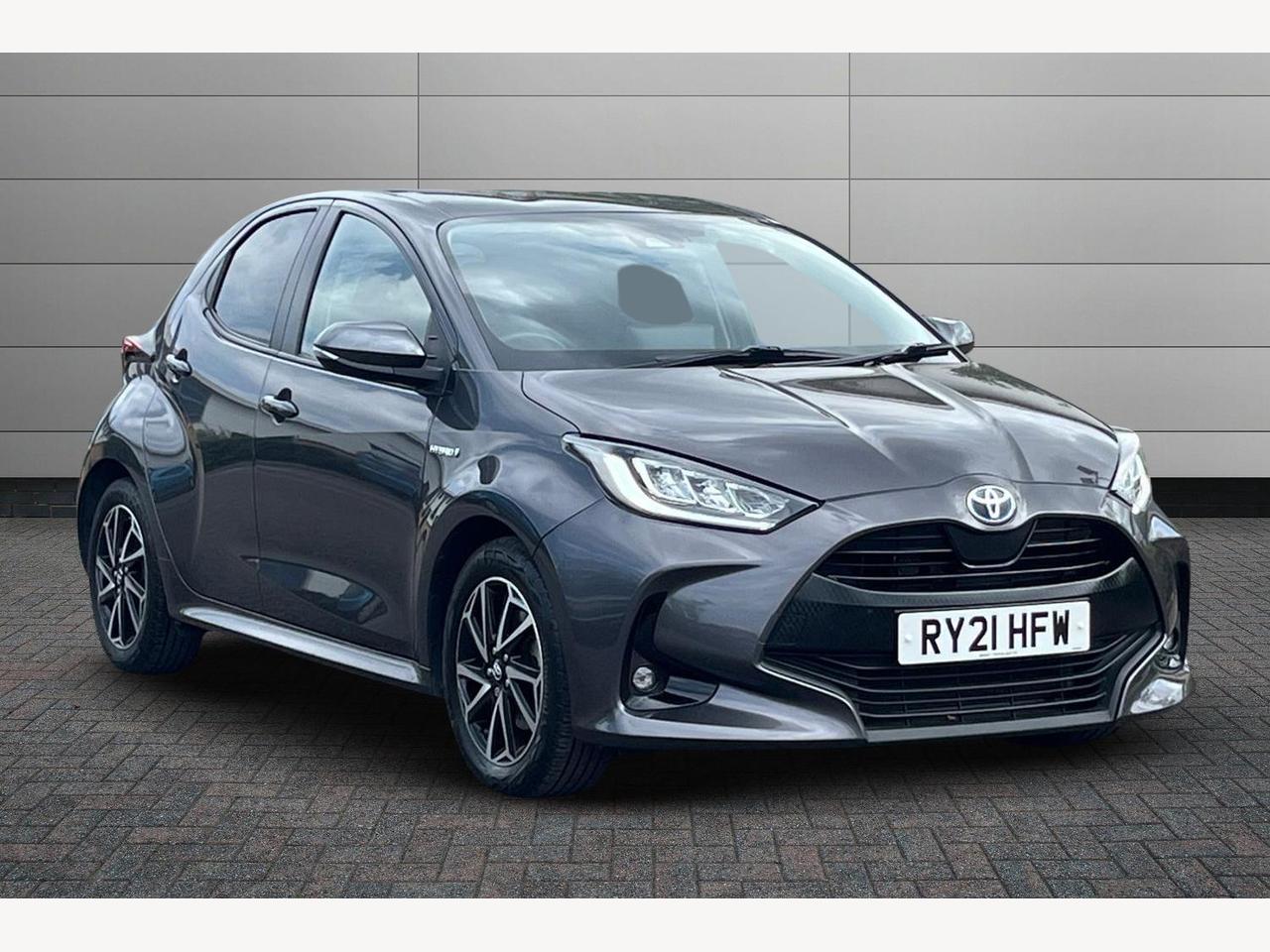 Main listing image - Toyota Yaris