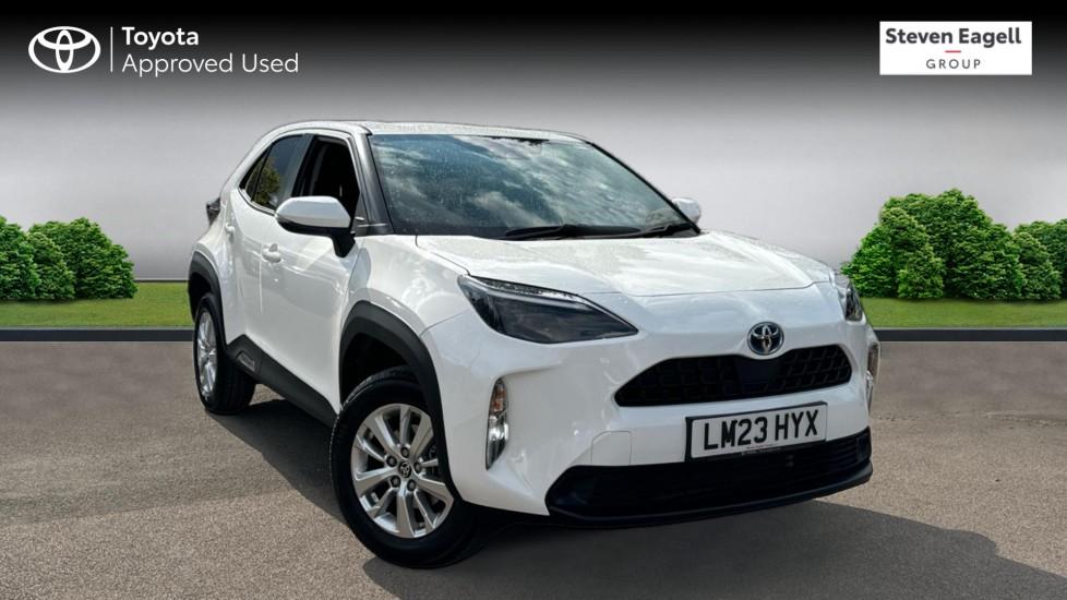 Main listing image - Toyota Yaris Cross