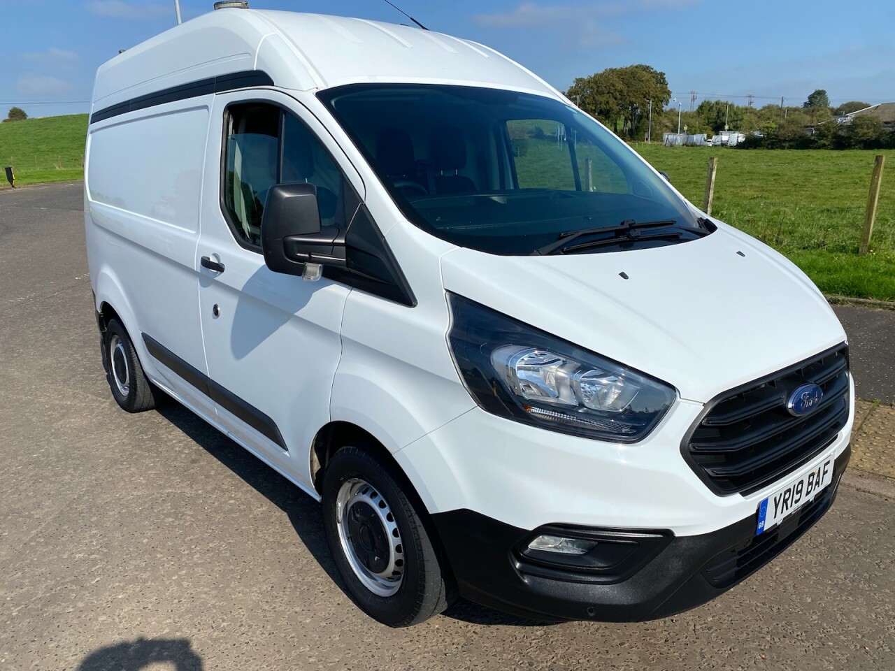 Main listing image - Ford Transit Custom