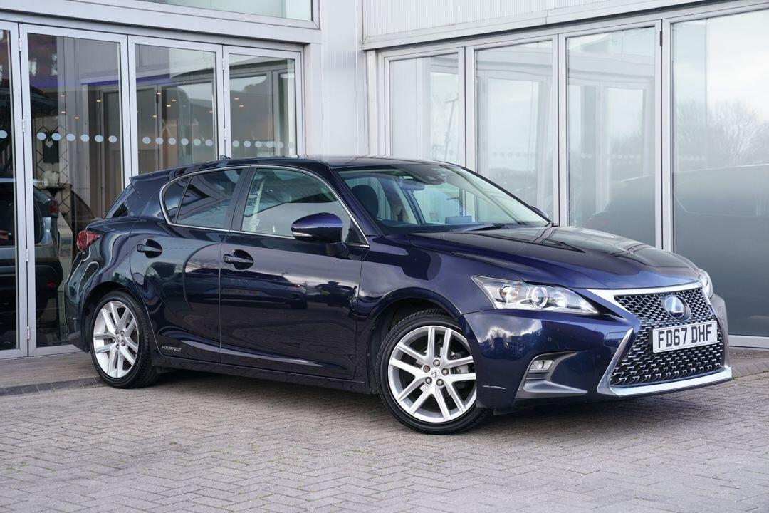 Main listing image - Lexus CT