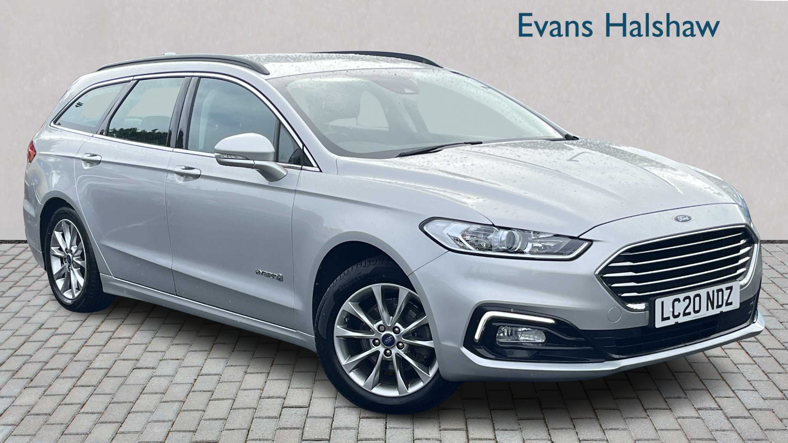 Main listing image - Ford Mondeo Estate