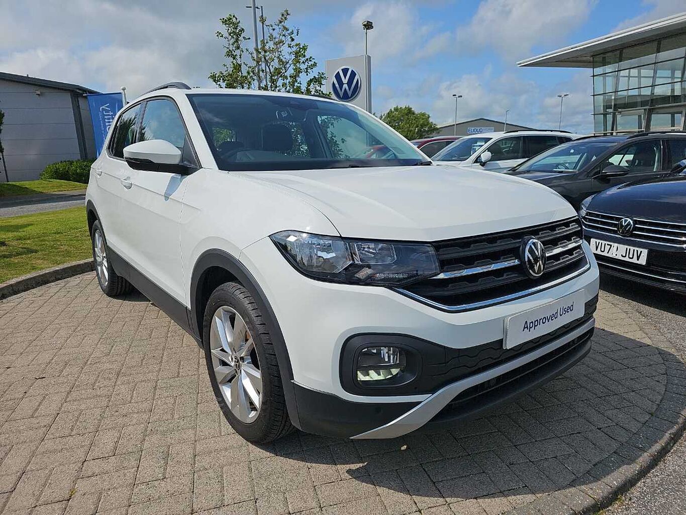 Main listing image - Volkswagen T-Cross