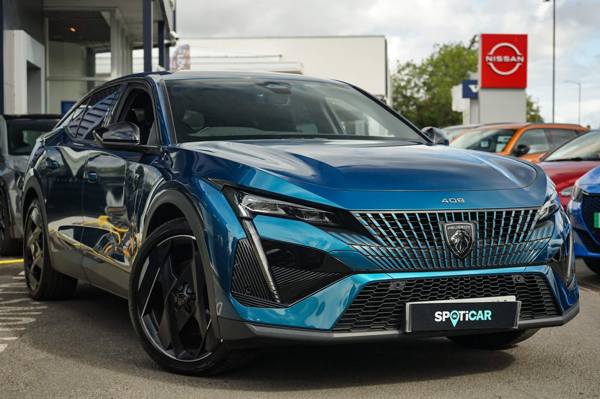 Main listing image - Peugeot 408