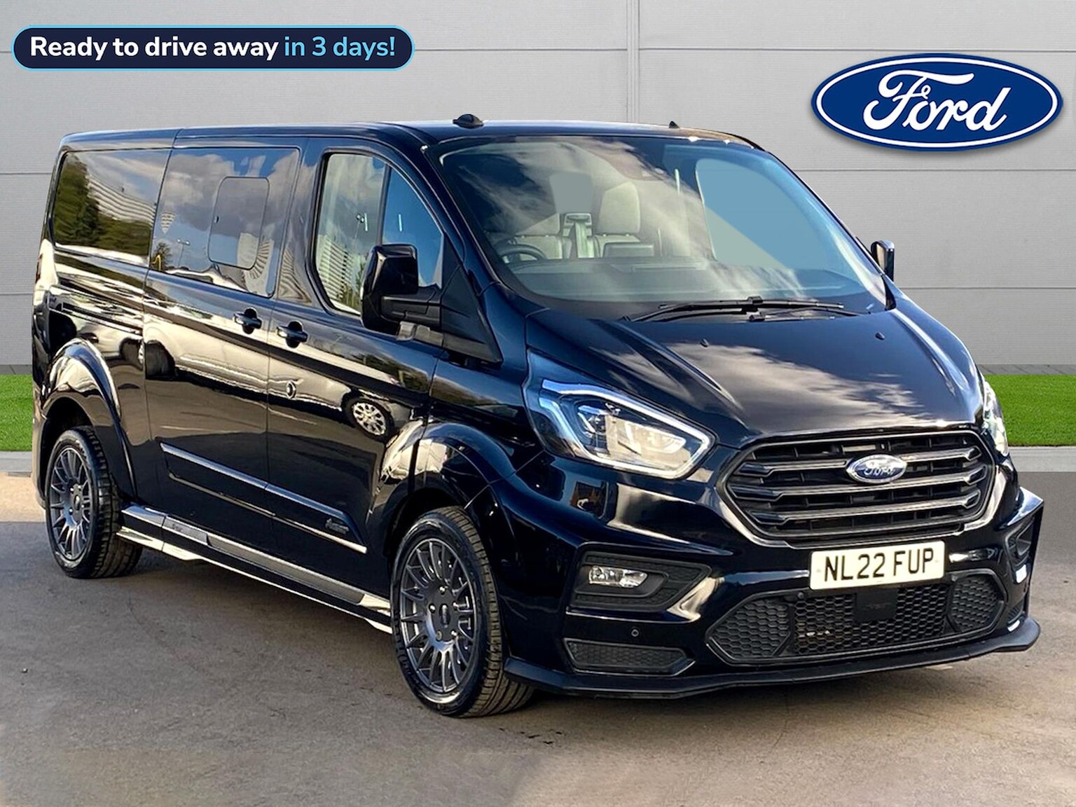 Main listing image - Ford Transit Custom