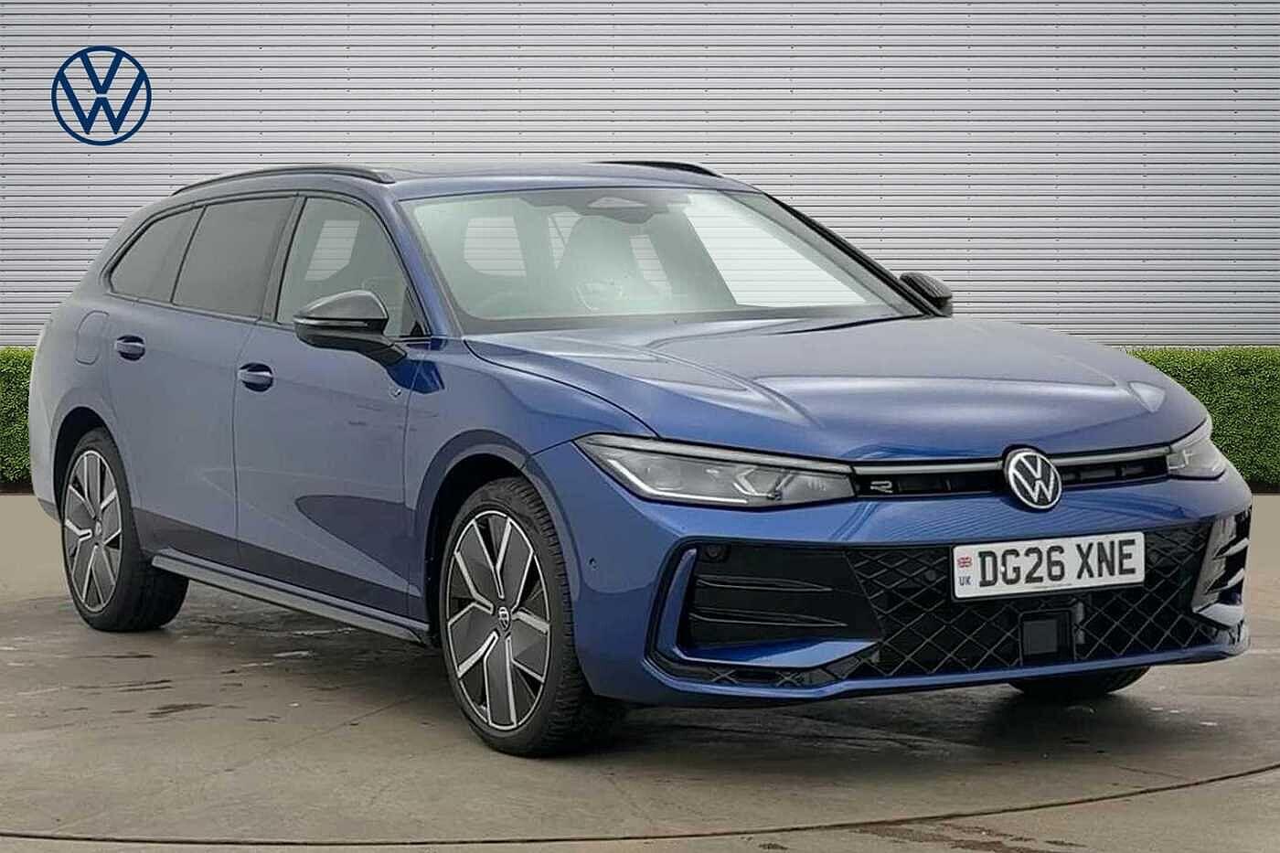 Main listing image - Volkswagen Passat