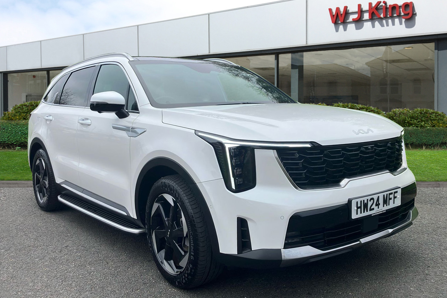 Main listing image - Kia Sorento