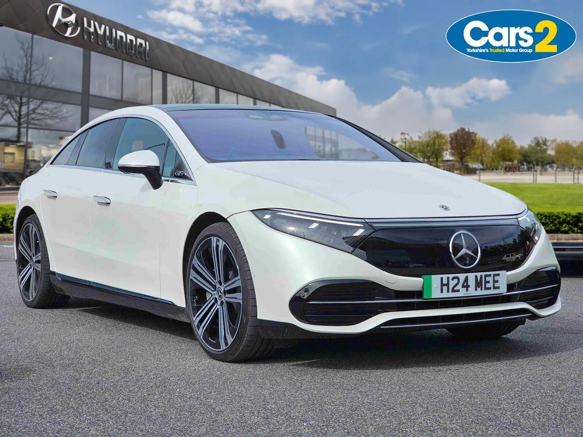 Main listing image - Mercedes-Benz EQS