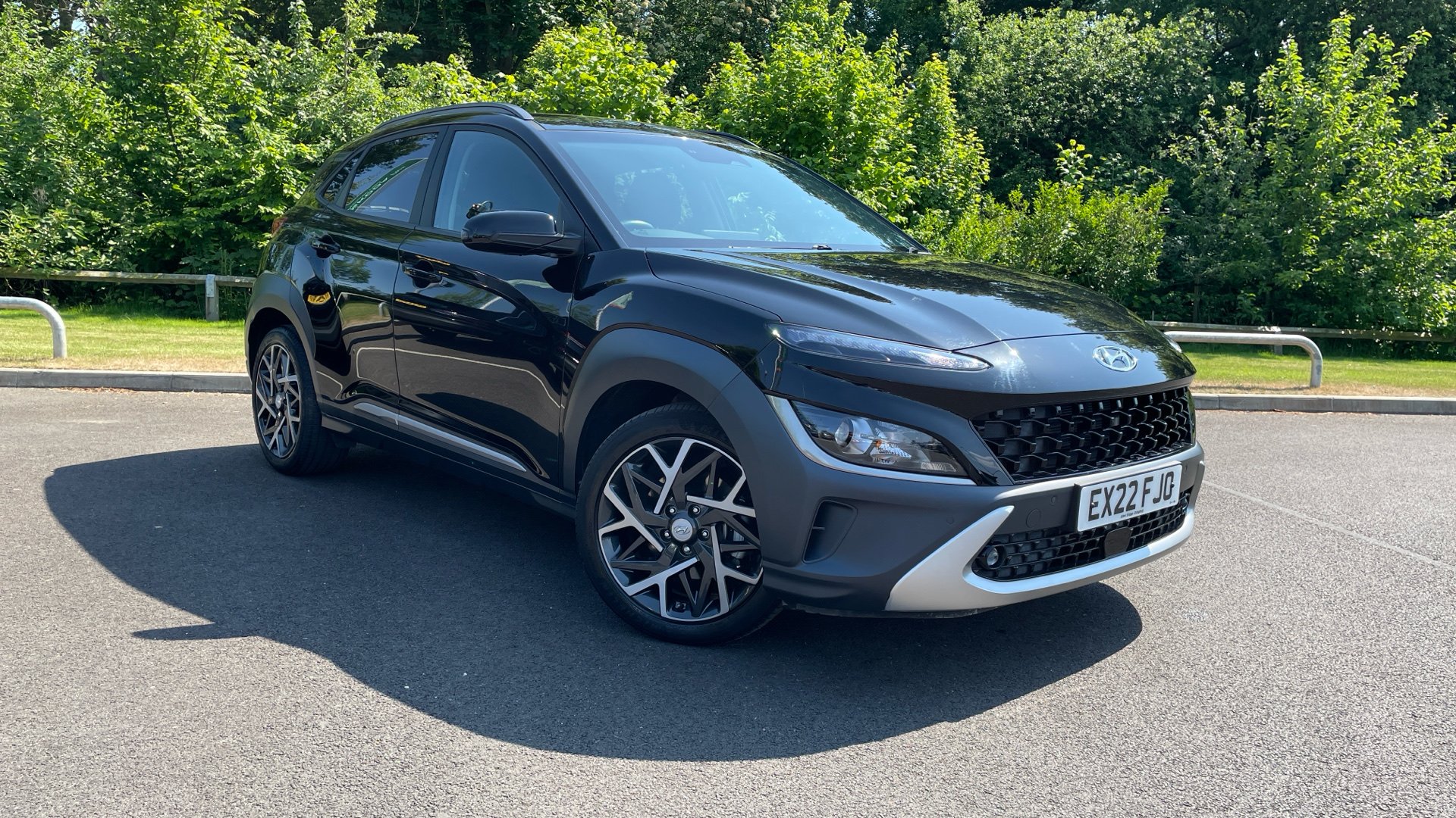 Main listing image - Hyundai Kona