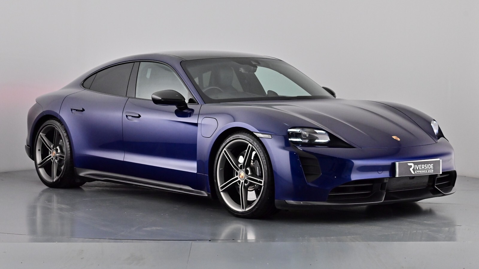 Main listing image - Porsche Taycan