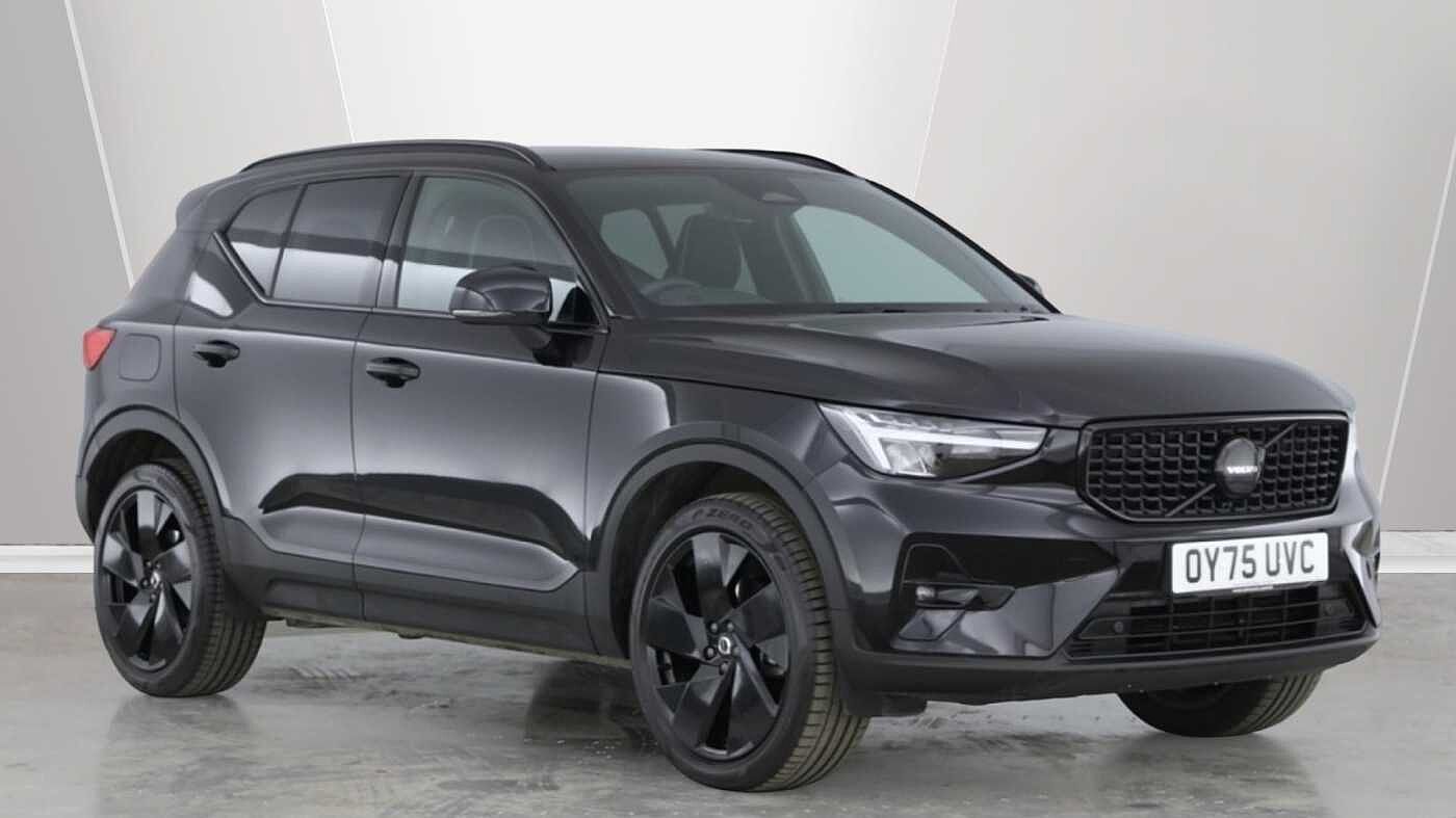 Main listing image - Volvo XC40