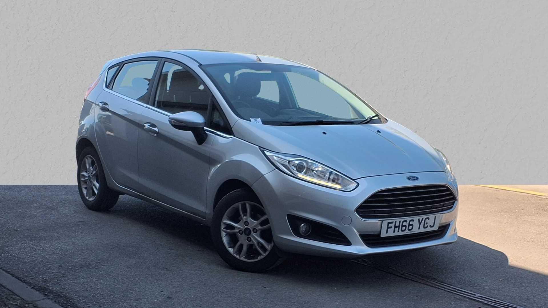 Main listing image - Ford Fiesta