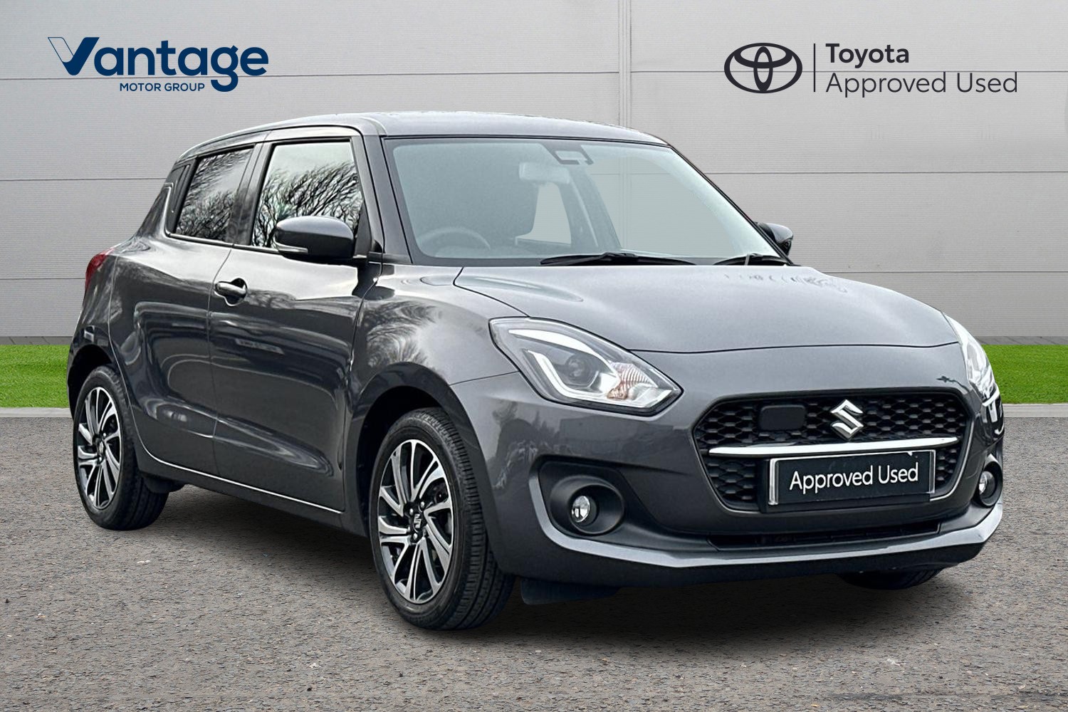 Main listing image - Suzuki Swift