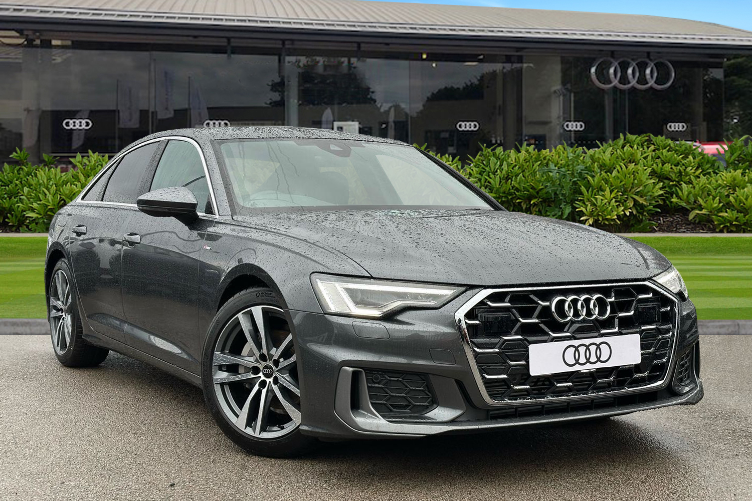 Main listing image - Audi A6