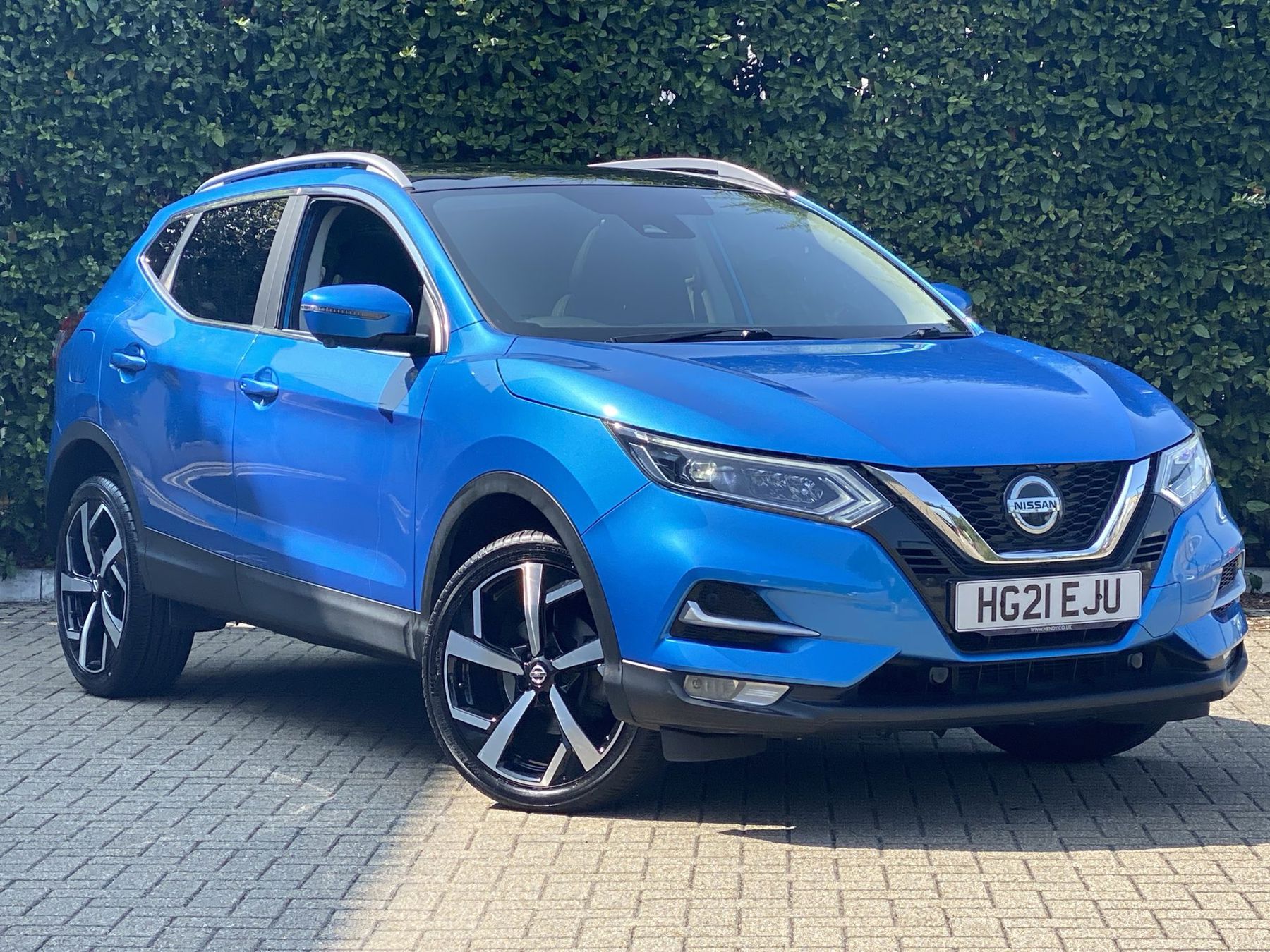 Main listing image - Nissan Qashqai