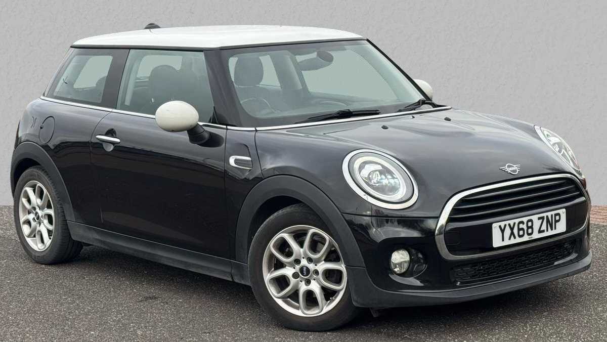 Main listing image - MINI Hatchback