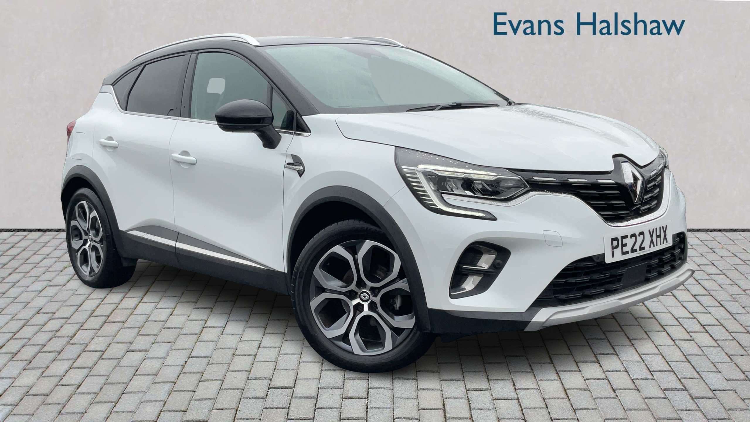 Main listing image - Renault Captur