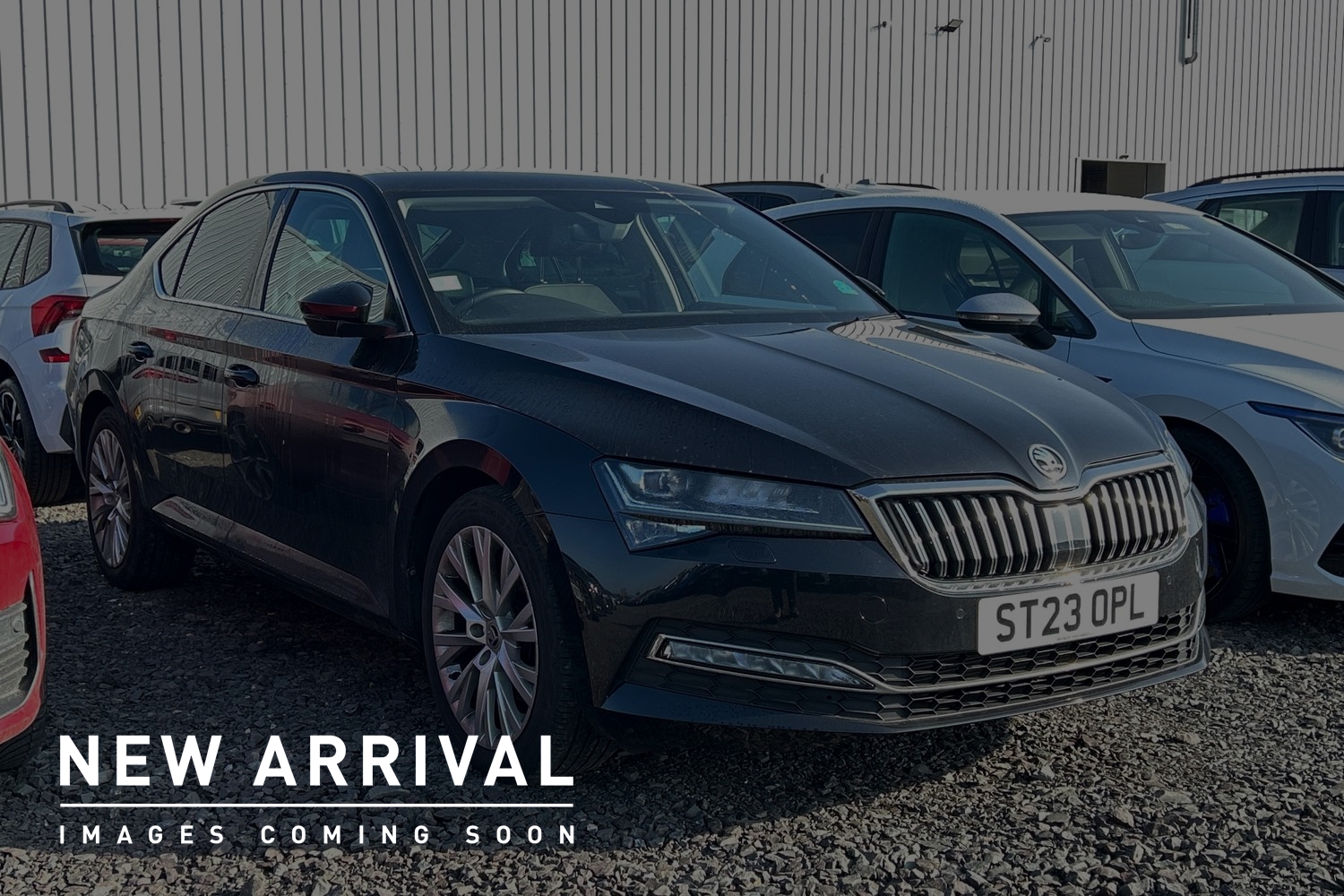 Main listing image - Skoda Superb
